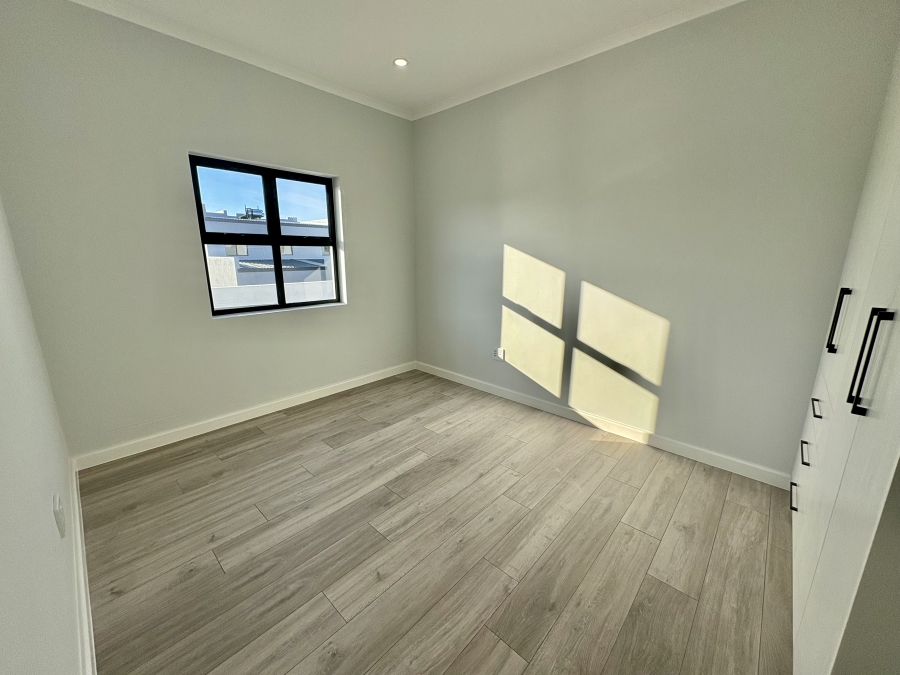 4 Bedroom Property for Sale in Sandown Western Cape